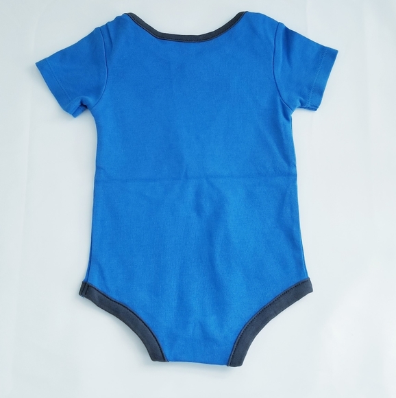 3/$25 Dressed to Drool Baby Boy Bow Tie Onesie Size 9 Months - Picture 9 of 11